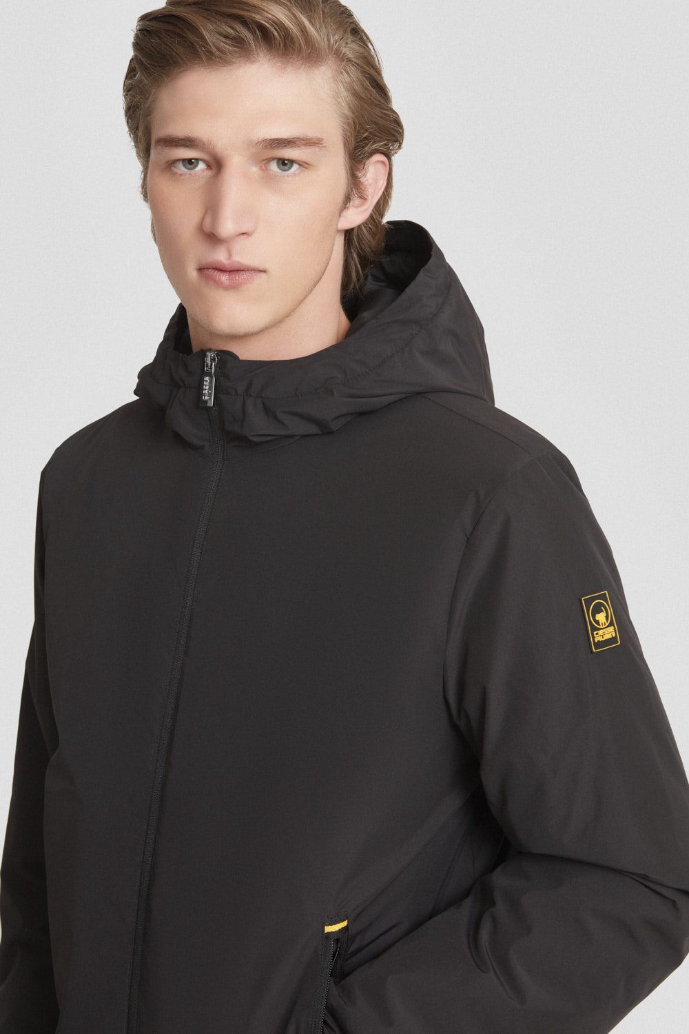 CIESSE PIUMINI Peter giacca imbottita con cappuccio FW25 nero