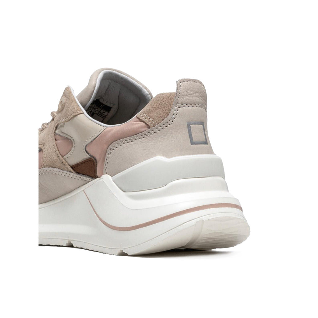 D.A.T.E. - w371fg-nybi-beige
