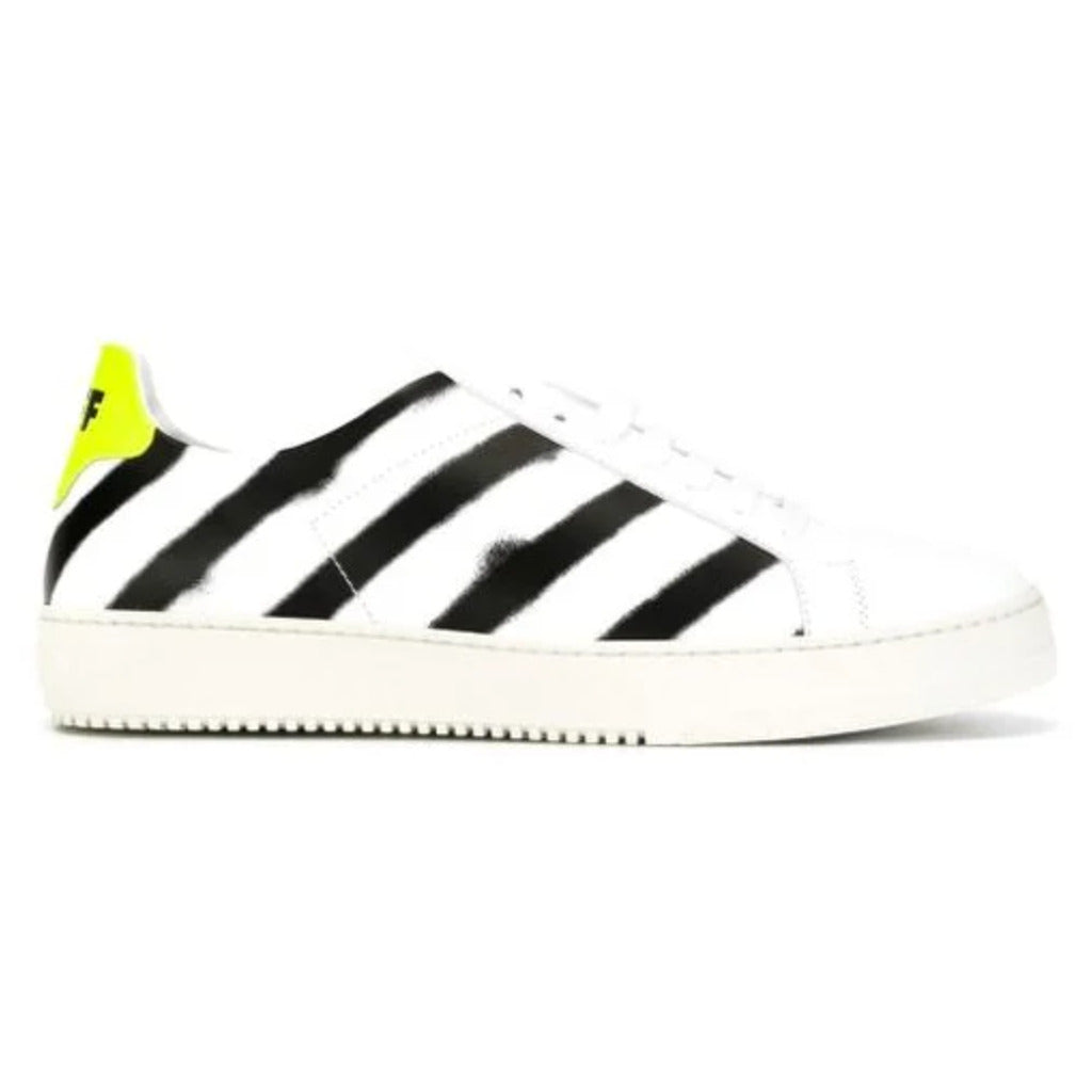 OFF-WHITE - spray paint sneakers