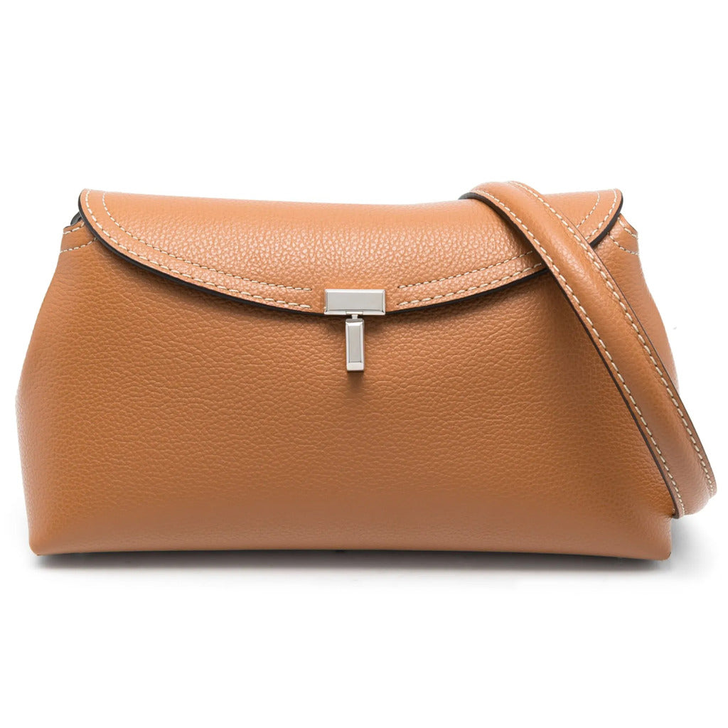 TOTEME - tlock-clutch-caramello