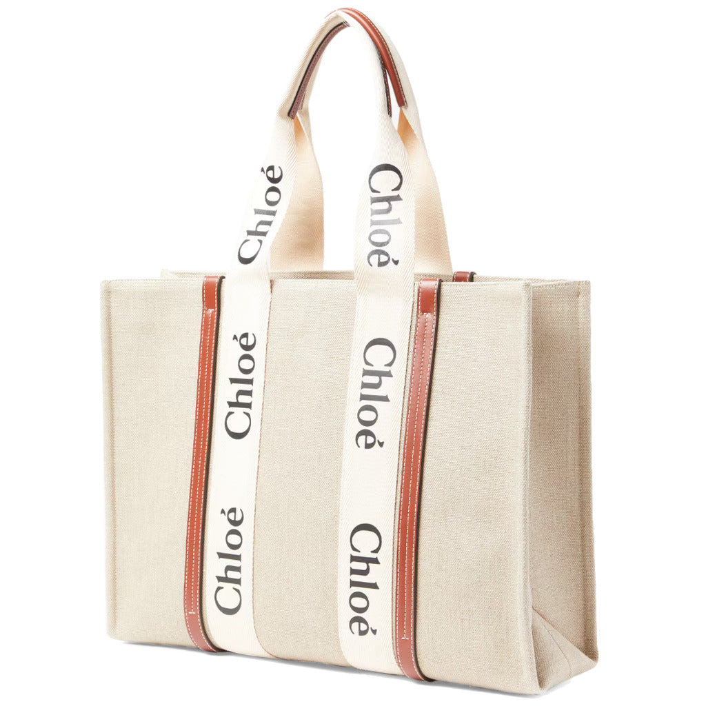 CHLOE&